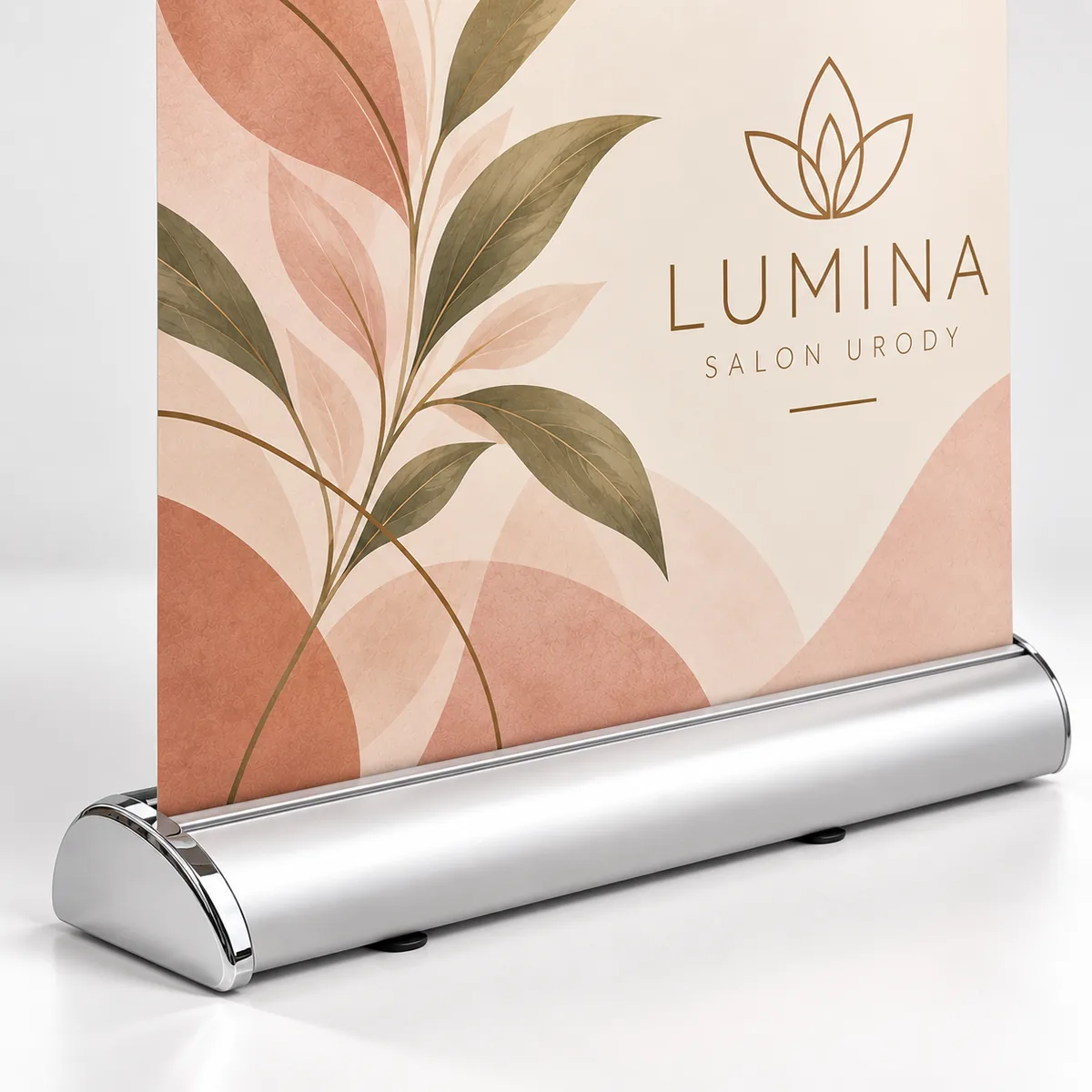 Roll-up Premium z chromowaną kasetą Roll-up Premium z eleganckimi chromowanymi bokami kasety